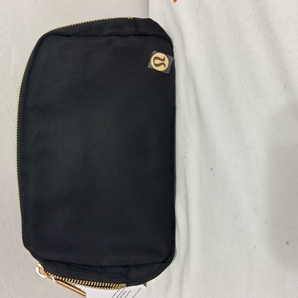 Black lululemon athletica Men's Bag